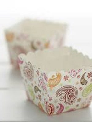 Square Baking Cup White Dot